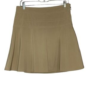 Athleta khaki tan skort for athleisure or school uniform. Size‎ 8